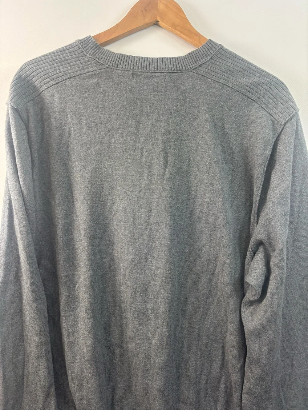 Banana Republic Sweater Mens 2XL Tall Grey Pullover Vneck Cotton Blend Top